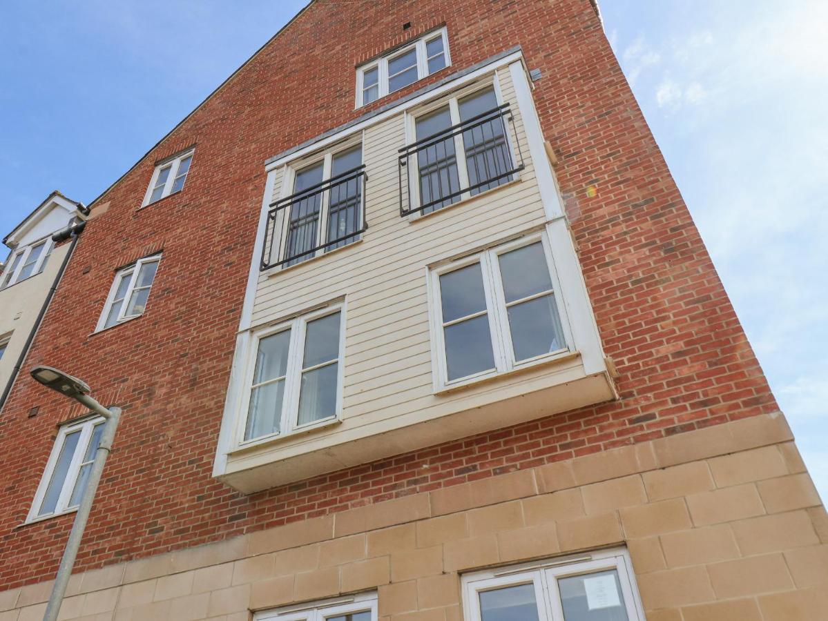 Sandy Bottoms Whitby Exterior photo